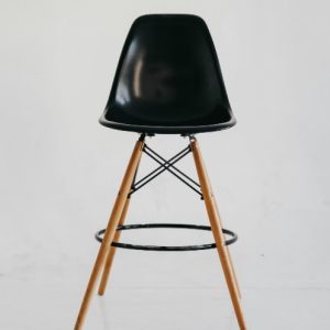 Armchair Black in Wood
